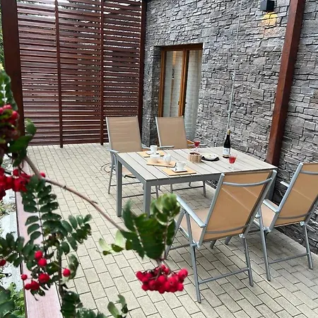Apartman Andrasa V Krkonosich Se Saunou A Terasou Semily Exterior photo